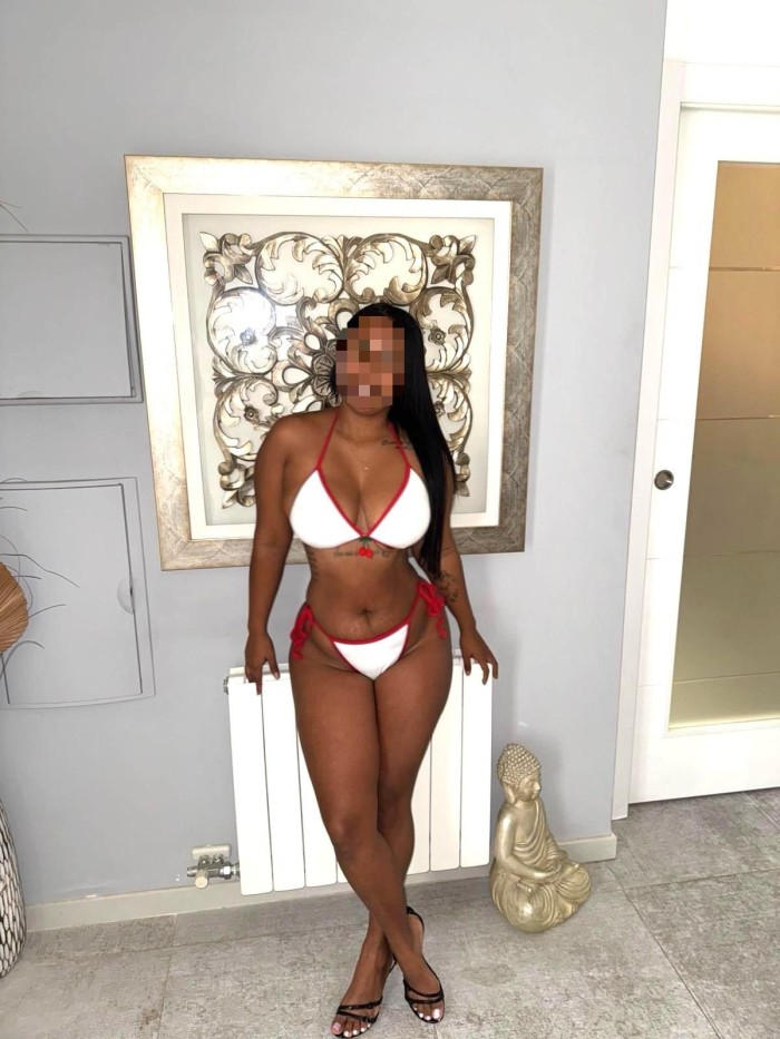 JOVENCITAS MUY TRAVIESAS SALIDAS DESDE 100€ 24HRS