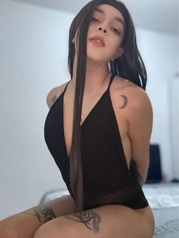 LATINA TRANS POR SAN SEBASTIAN ZONA CENTRO MUY FIESTERA