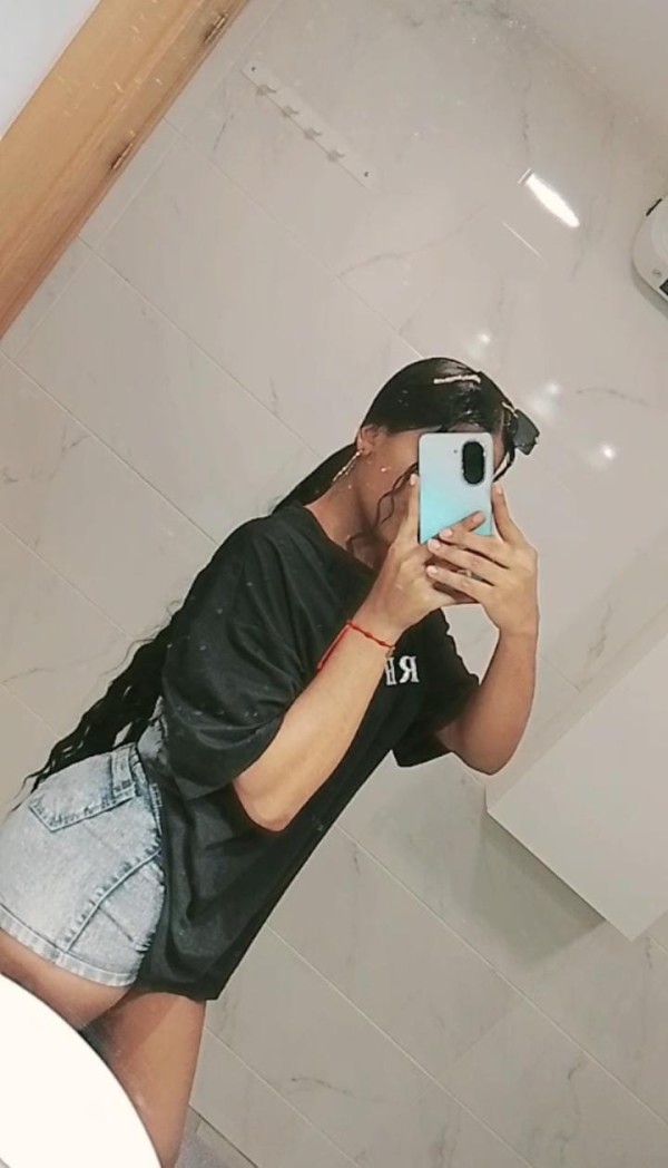 Bomboncito 18 años ven a disfrutar de momentos unicos