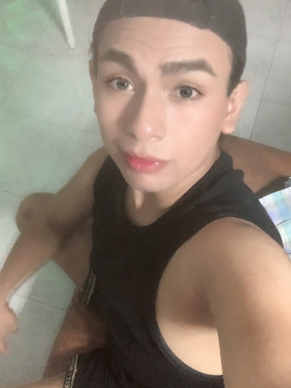 FIESTERO SIN LÍMITES JOVEN RECIÉN LLEGADO Y TAMBIÉN PUEDO SER FEMBOYS