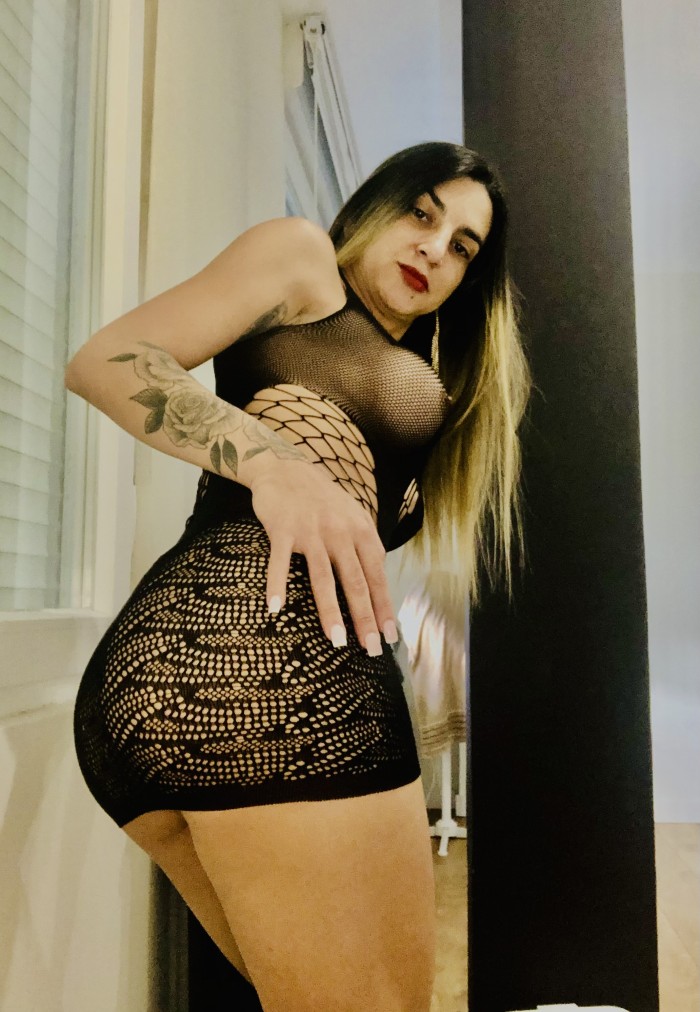 “La Trans Que Todos Desean Conocer ”