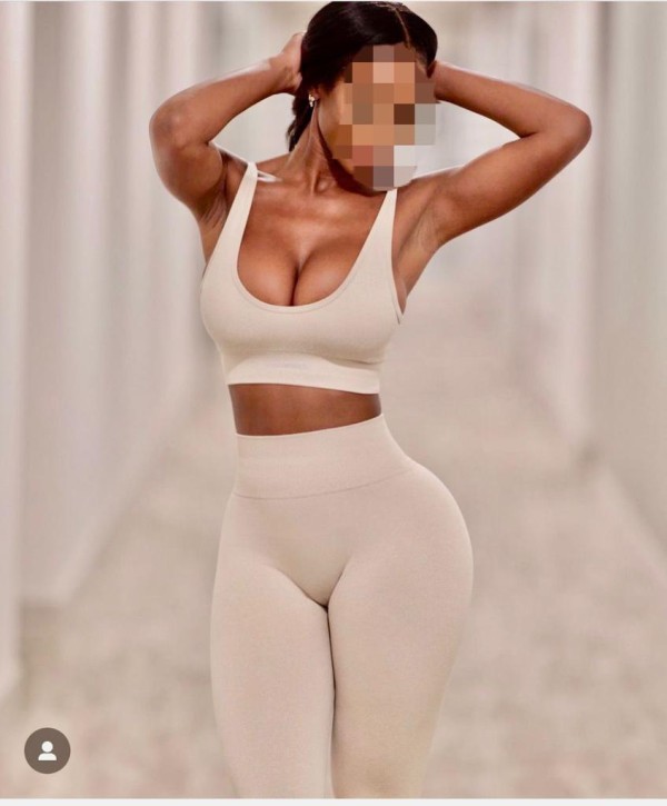 Fiestera cachonda , primera vez