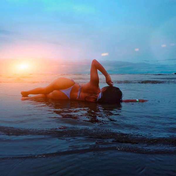 Jovencita recien llegada