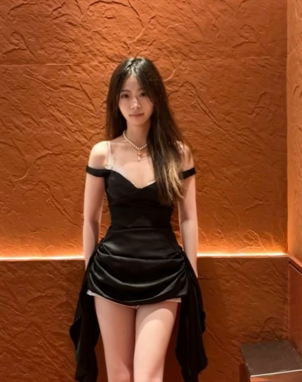 chicas orientales masajes en L1-2 Clot