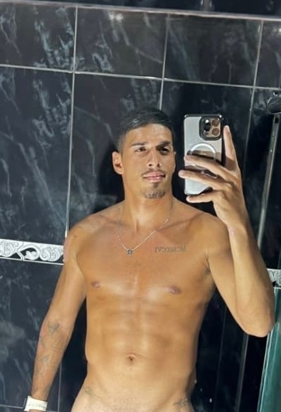 NOVEDAD, pollón cuerpo fibrado. FOLLAMOS AHORA?