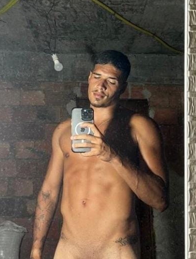 NOVEDAD, pollón cuerpo fibrado. FOLLAMOS AHORA?