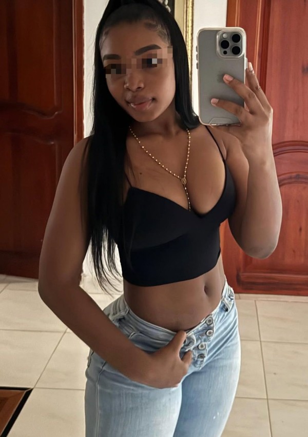 Rossa Única y exclusiva