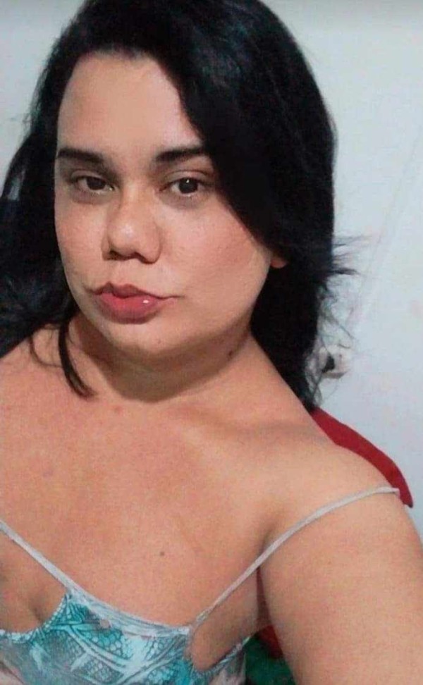MUJER TRANS CURVY ALEGRE Y APASIONADA EN ZONA DE AMARA