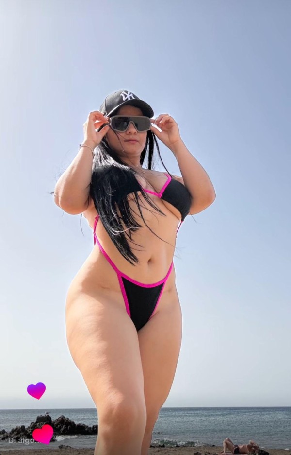 menceyes 116, alejandra 23 años, Colombiana