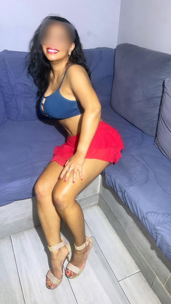 C/TAQUIGRAF – COLOMBIANA DE LUJO DELICIOSA Y SUPER INTENSA