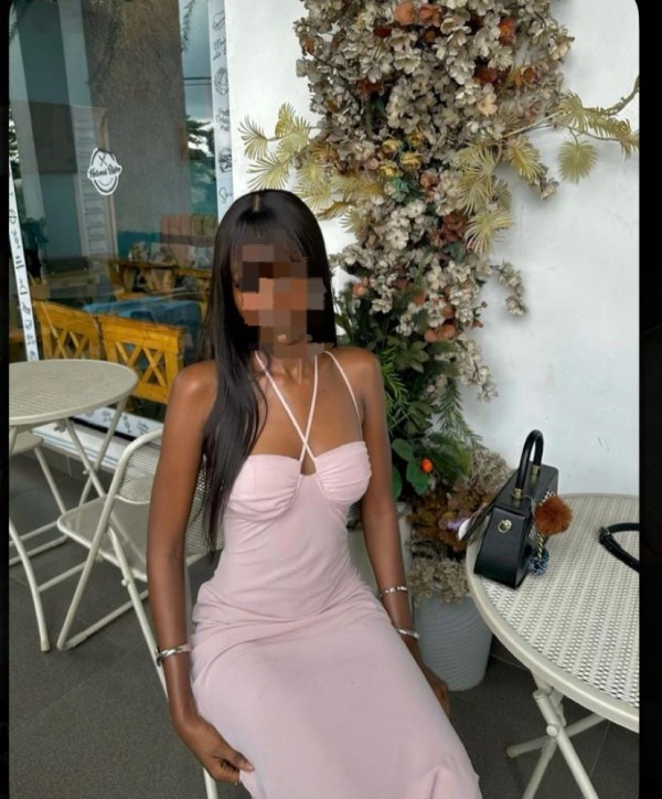 FASCINANTE COLOMBIANA DE NUEVO EN PAMPLONA