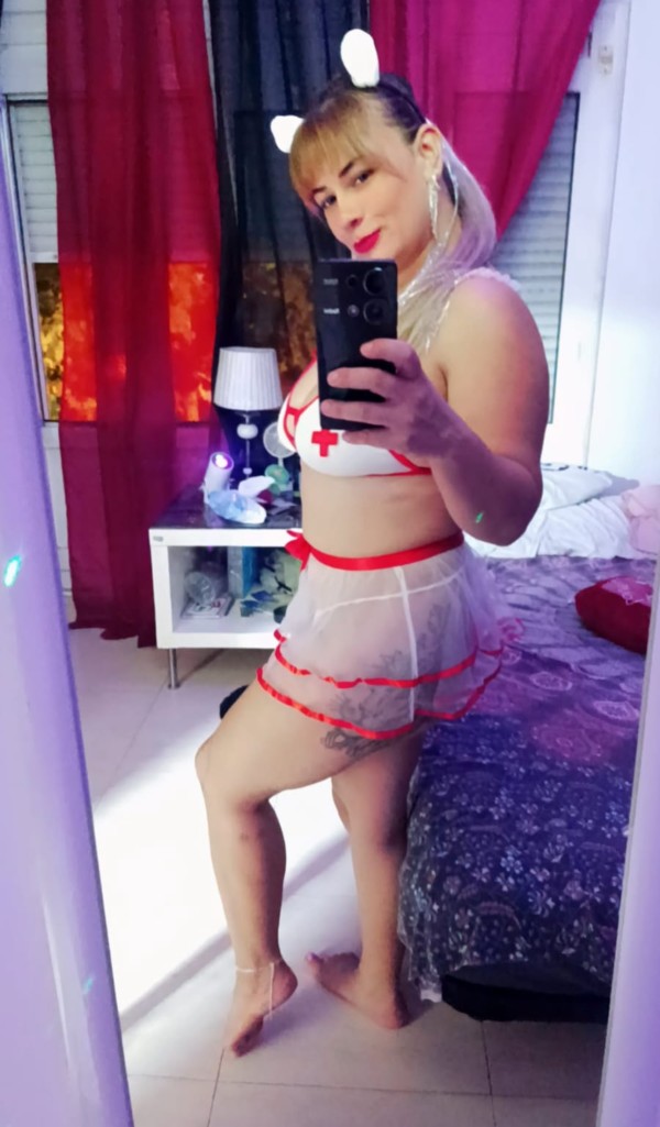 Colombiana rubia muy fogosa me encantan todo