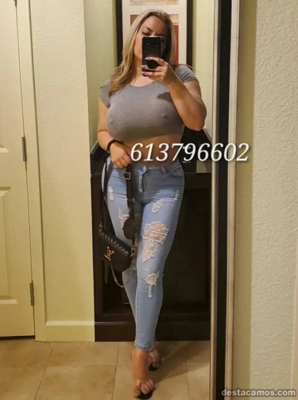 BOMBONAZO SEXY___ LAURA COMPLETÍSIMA Y JUGUETONA