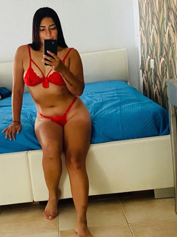 Calle bajio N6 Luna24 Años, colombiana