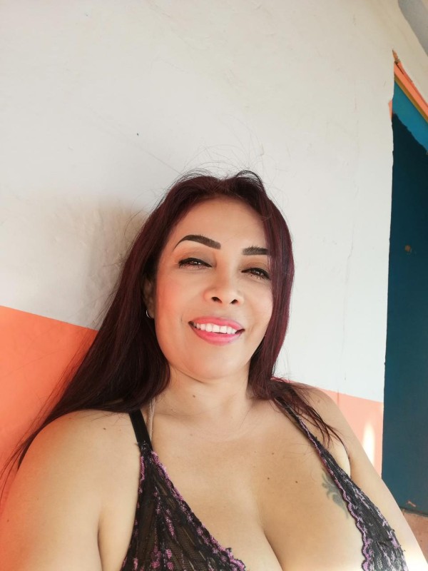 ALEJANDRA  SEXY NO 24 HORAS NO SALIDAS DE 10 AM HASTA LAS 12 PM