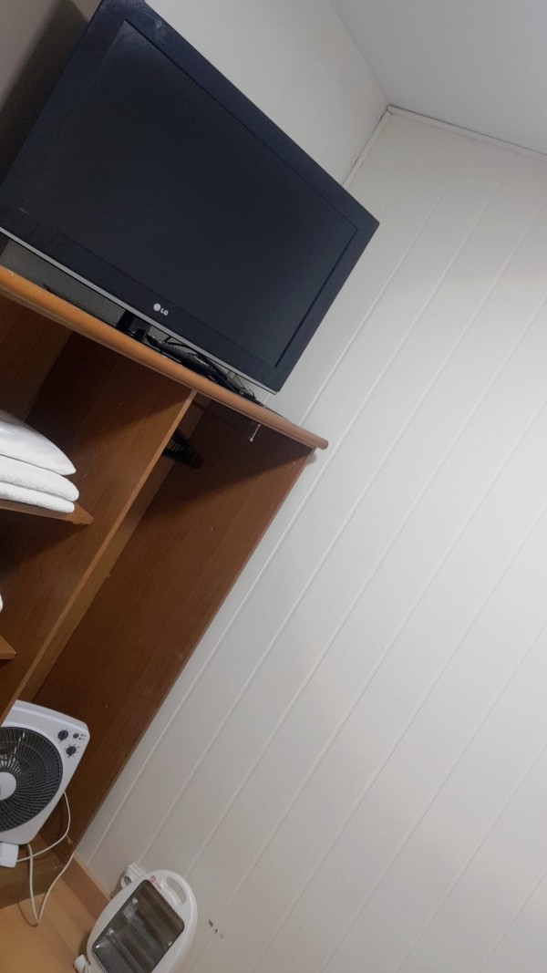 NEW NEW HABITACIONES DISPONIBLE EN LLEIDA CENTRO