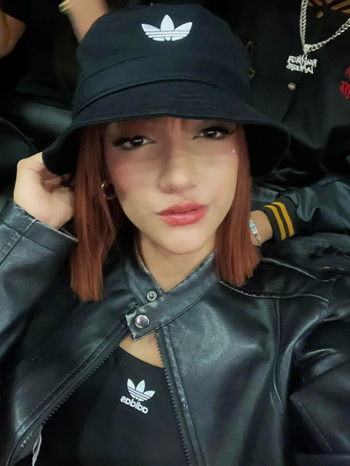 PRIMERA VEZ EN VITORIA SOFÍA QUINTANA HERMOSA LATINA