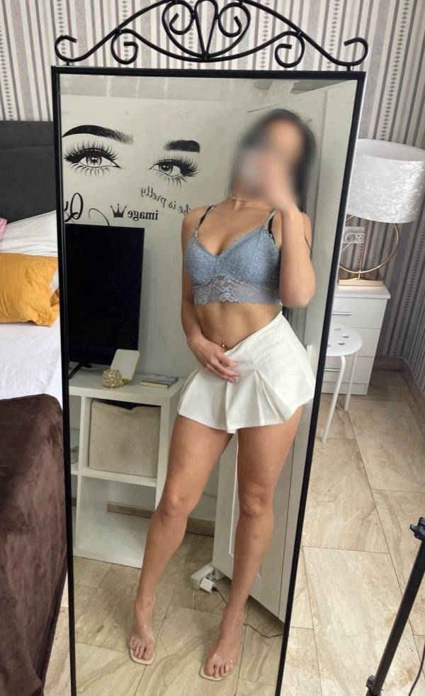 NOVEDAD!!! CATALANA 25 anys, disponible a TERRASSA