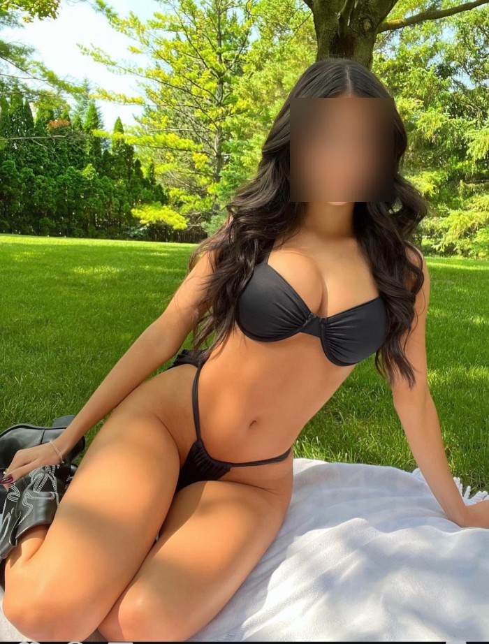 Ven a pasar un .momento agradable conmigo