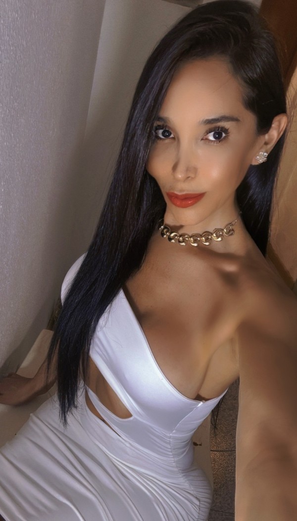 hola soy isabella klsoter trans en MADRID fotos reales