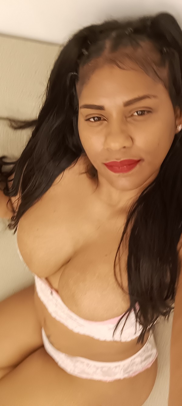 CONEJITOCOLOMBIANA MASAJISTA
