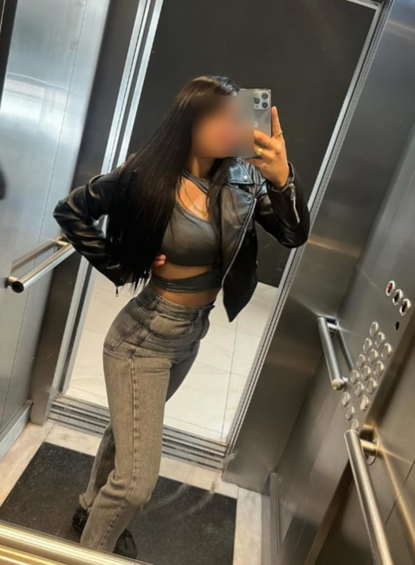 El mejor trato de novio, y francés Natural correte en mi boquita