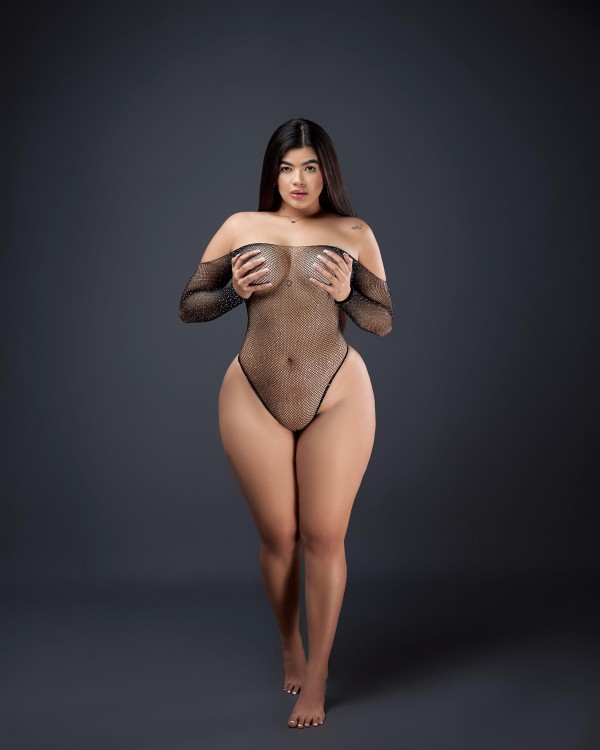 Hermosa colombiana muy cariñosa y juguetona fiestera a topeeeee