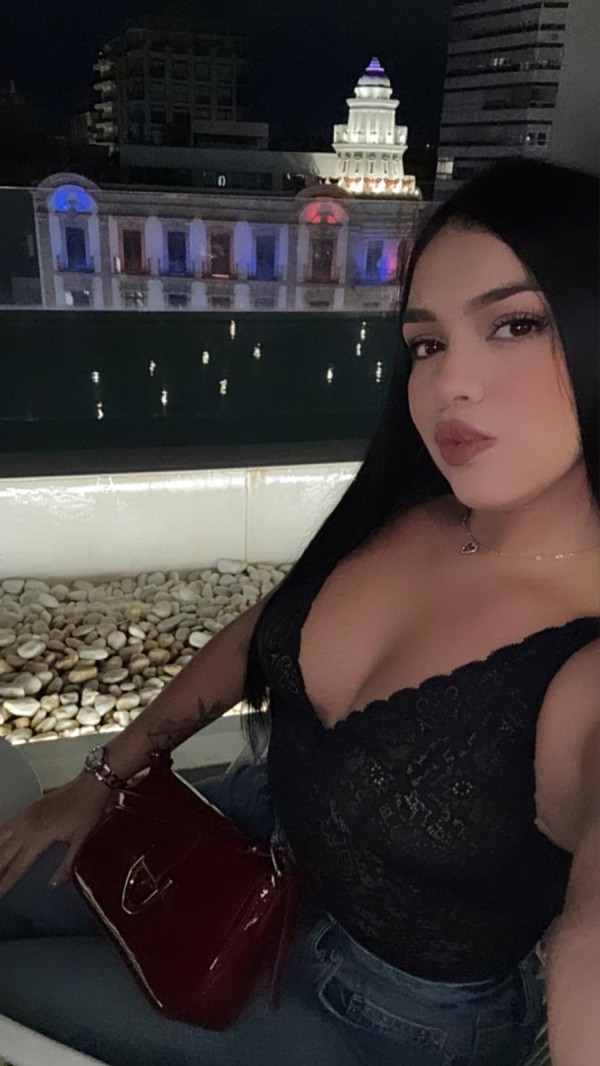 Universitaria fiestera a tope