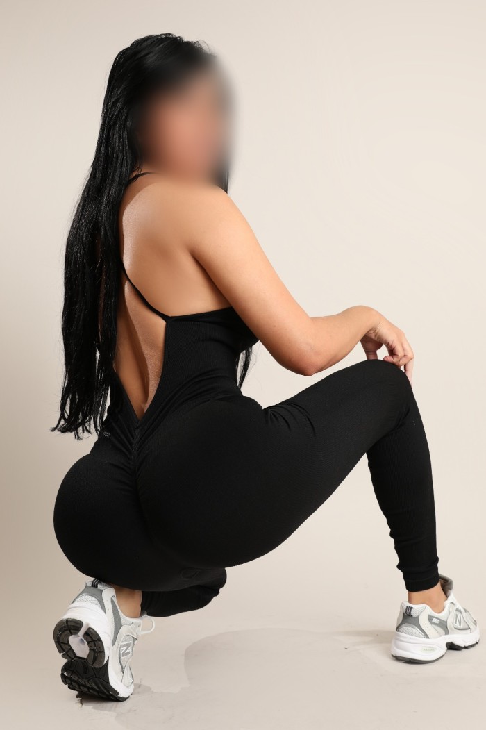 JACKIE! FOGOSA NIÑITA CON GANAS DE FIESTA