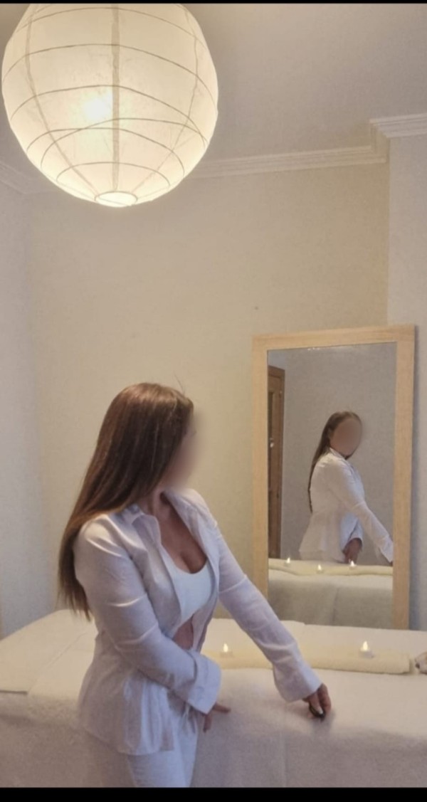 Masajes en camilla ordeñadora para cabelleros