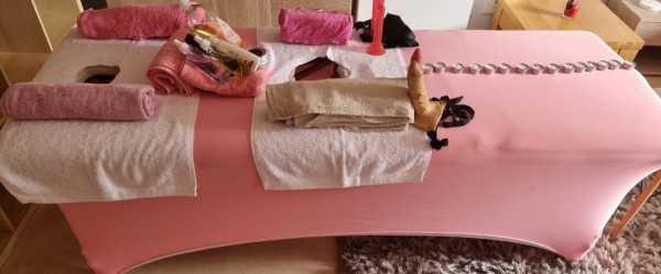 Diana masajes en camilla ordeñadora para caballeros