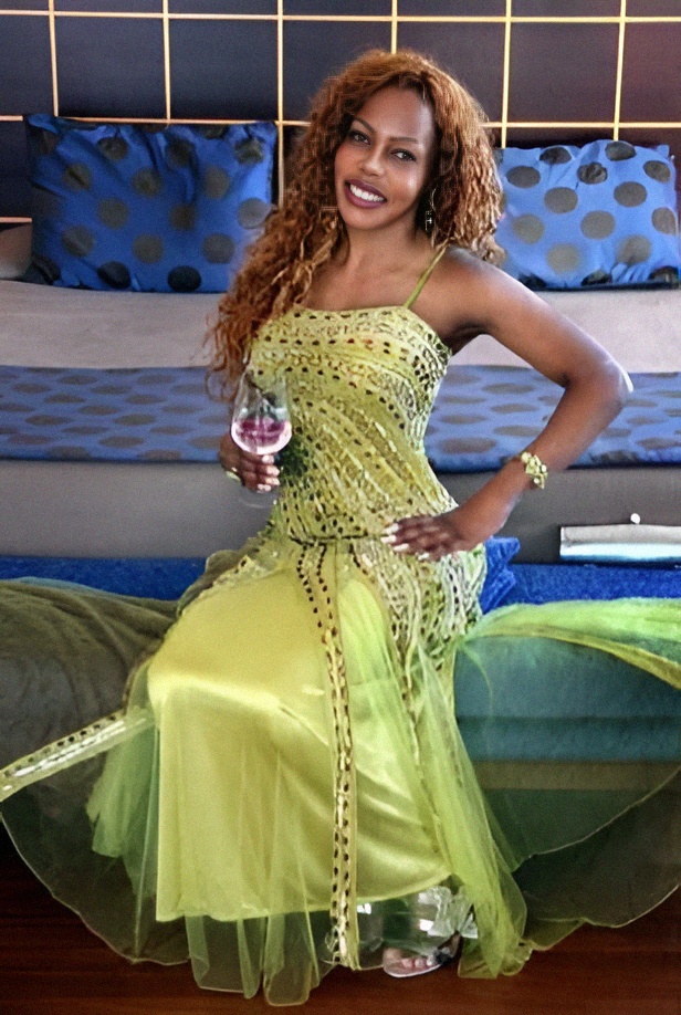 Soy lo que tus ojos ven y tú cuerpo desea…