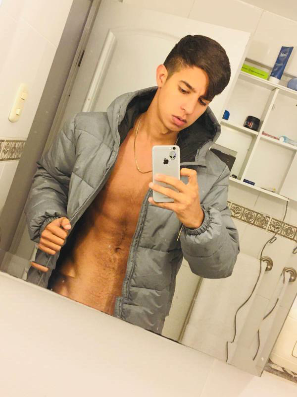 Soy Mateo Joven Venezolano Masajes a Chicos pulcros y solventes
