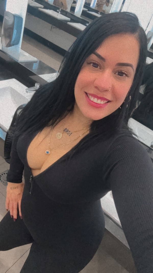 Venezolana muy guapa y ardiente
