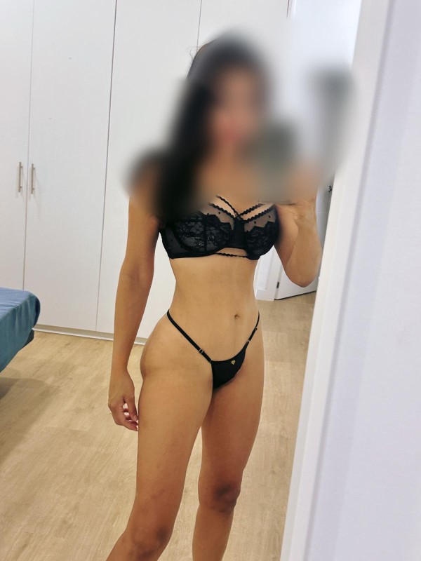 HERMOSA LATINA NUEVA EN VALENCIA