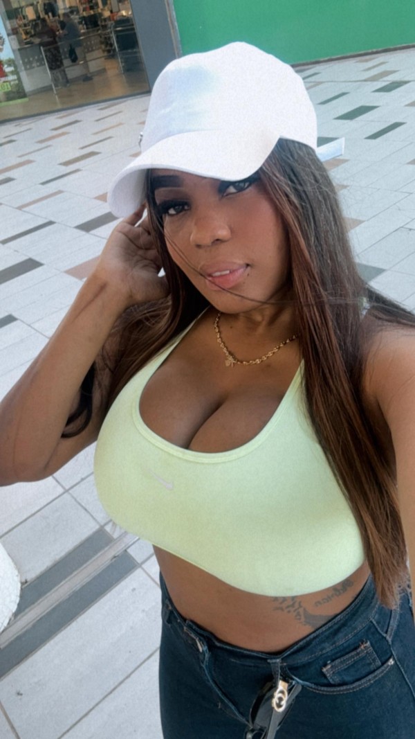 DULCE Y APASIONADA MULATA EN GANDIA SALIDAS 100E