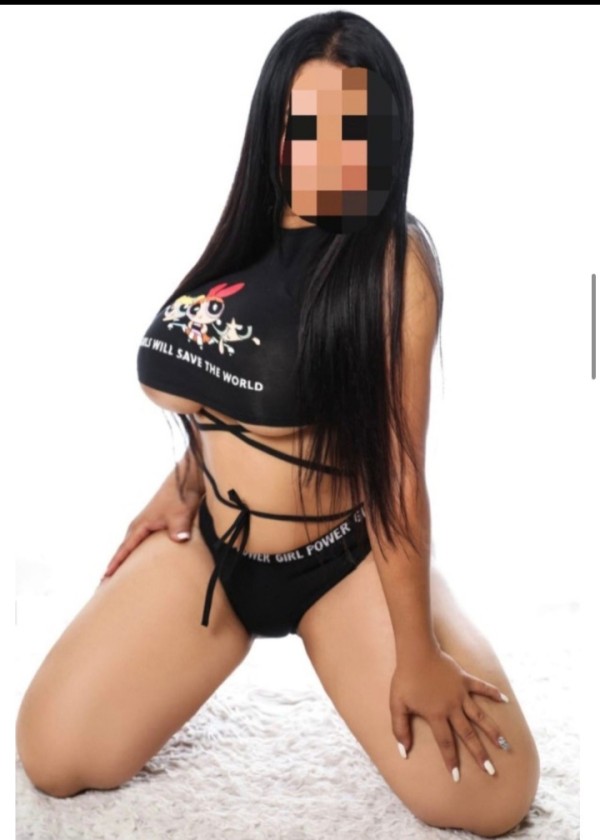 CHANEL MULATITA JOVENCITA YOGURINA