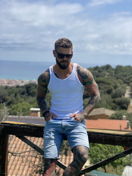 ACTOR PORNO XXX EXTREMO