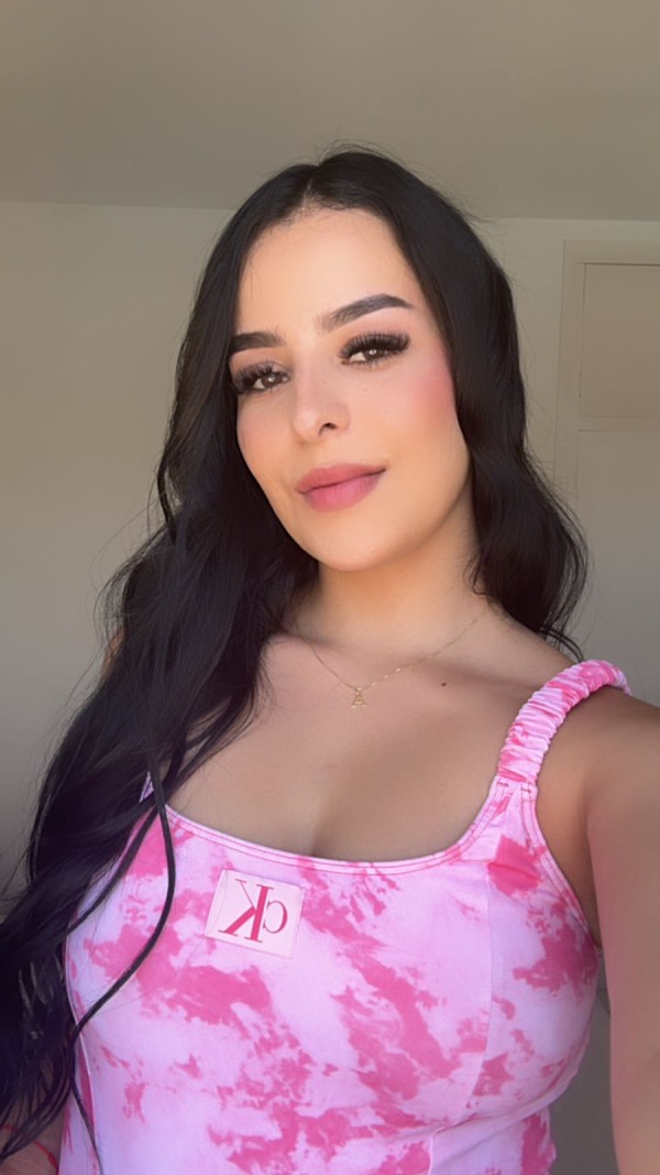 ENTREGA TOTAL, 25 años, www.riclaescorts.com