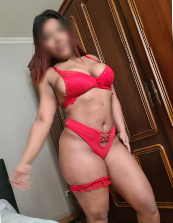 Sólo salidas fiestera tetona cariño garganta profu