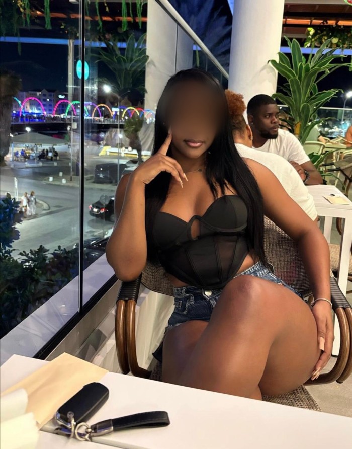 CUERPO ESPECTACULAR , NOVEDAD EN PONFERRADA