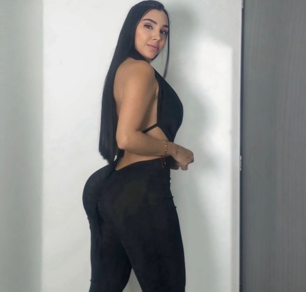 Colombiana fiestera extrovertida morbosa