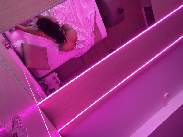 Colombiana FIESTERA 24h Solo SALIDAS guarra y pollona