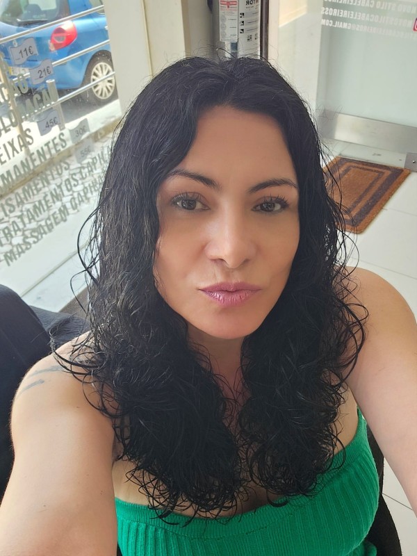 EDUARDA BRASILEÑA MADURITA CON GANAS DE FIESTA!!!!