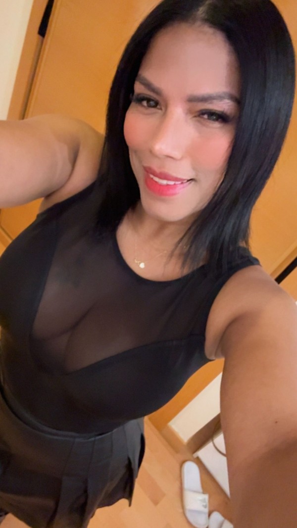 Daniela, Tu TETONA de infarto