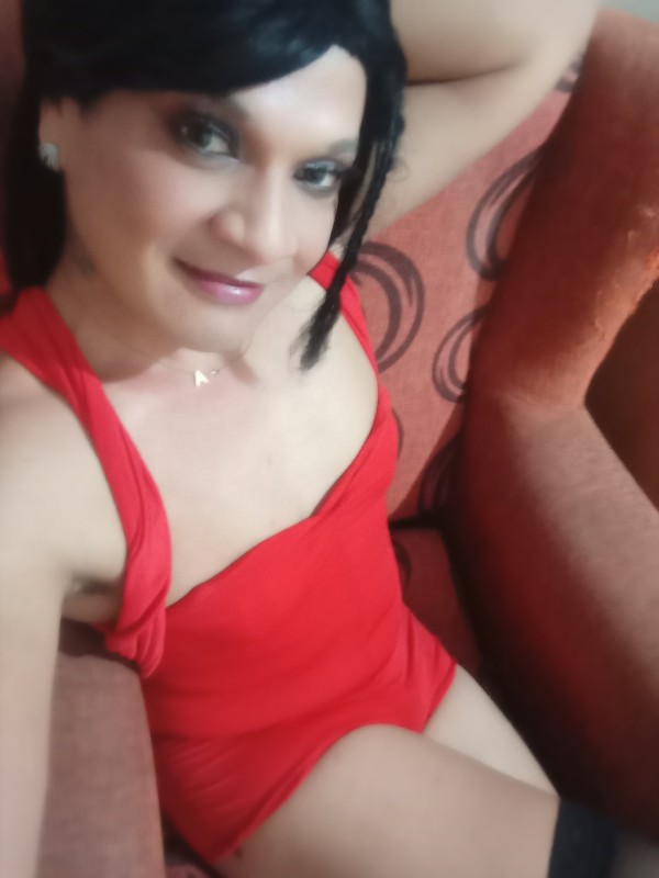 Hermosa travesti