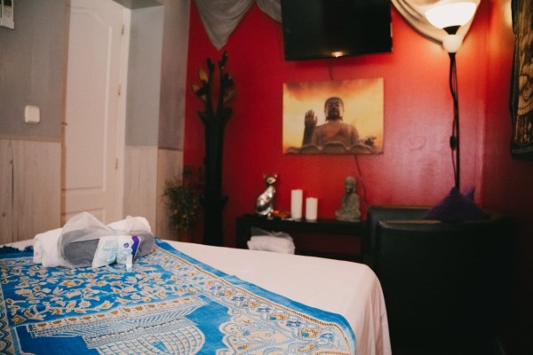 ALQUILER DE HABITACIÓN POR HORAS 30€ PARA PAREJAS