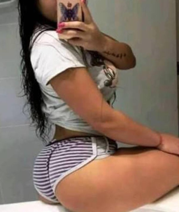 ALHAMA DE MURCIA jovencita latina muy cachonda