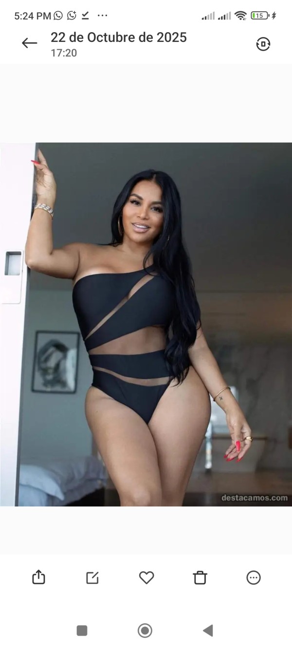 Soy femenina y dominante mujer tras femenina