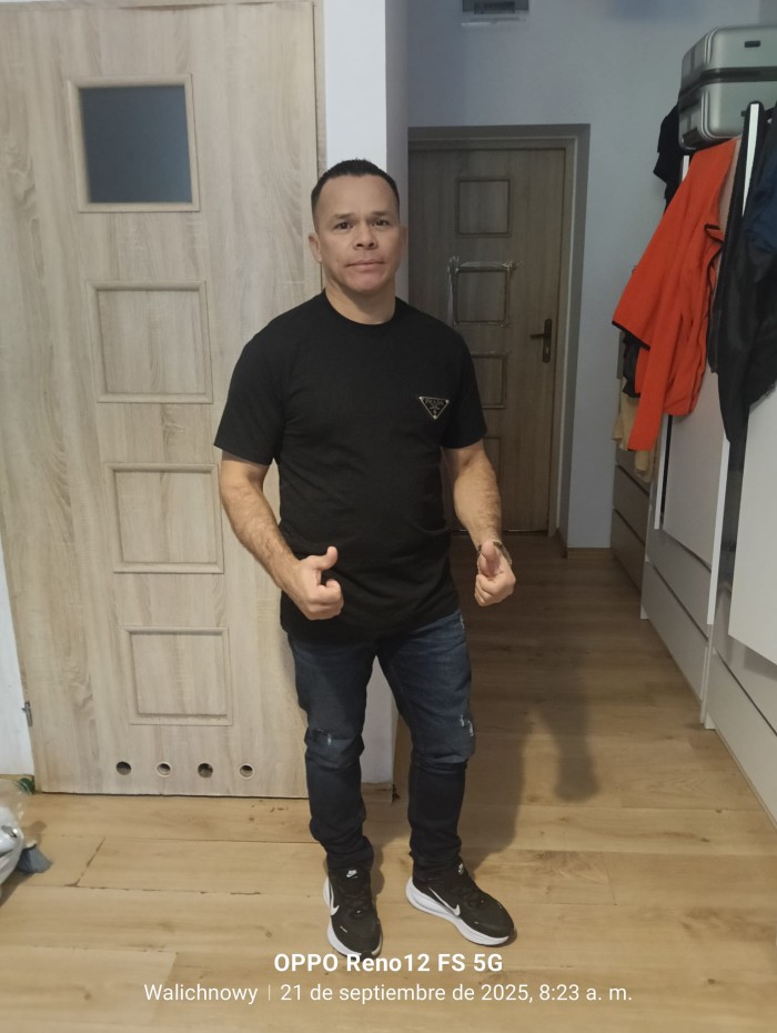 Colombiano de buena actitud solo para mujeres